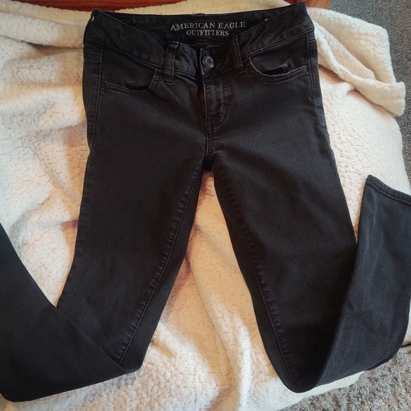 American Eagle Jeans - Picture 2 of 2